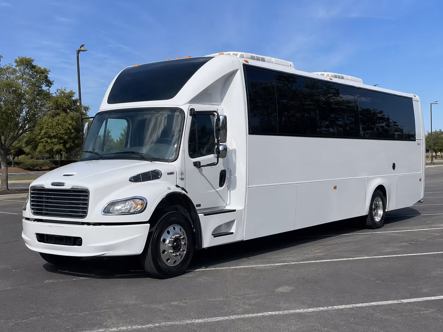 Clearwater Birthday, Sweet 16, & Quinceañera Transportation party bus exterior