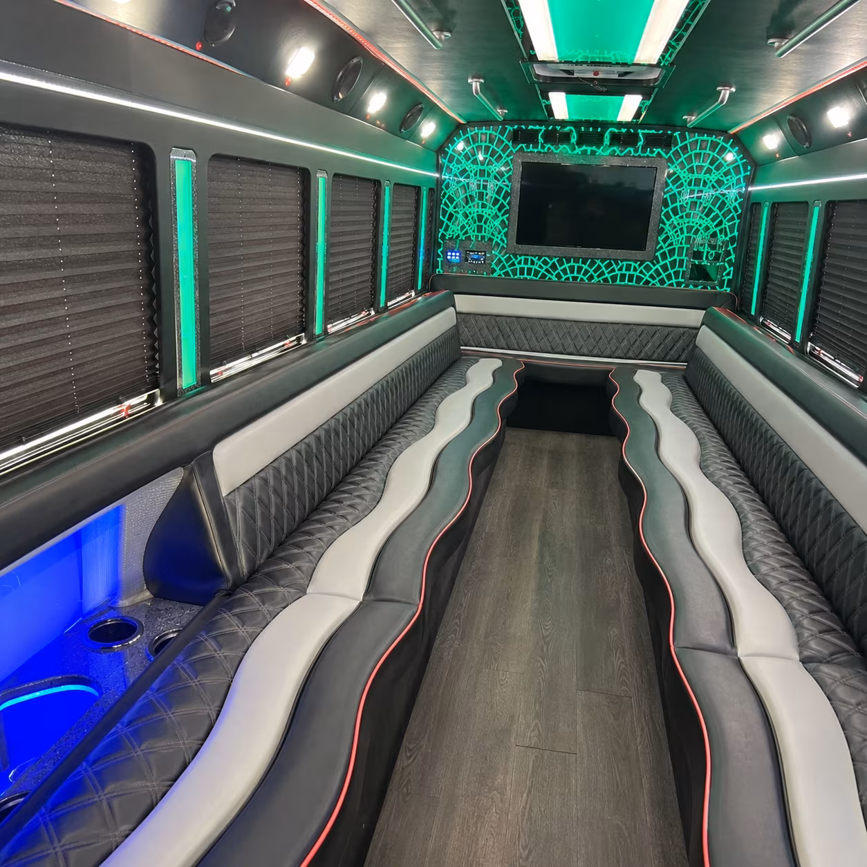 Clearwater Winery Tour & Pub Crawl Transportation party bus exterior