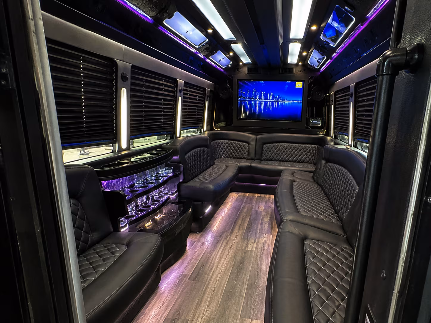 Clearwater Winery Tour & Pub Crawl Transportation party bus exterior